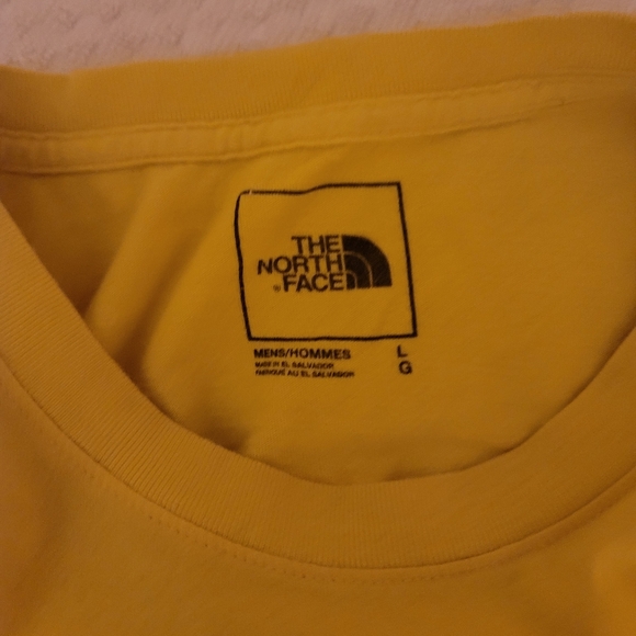 The North Face tshirt - Picture 4 of 6